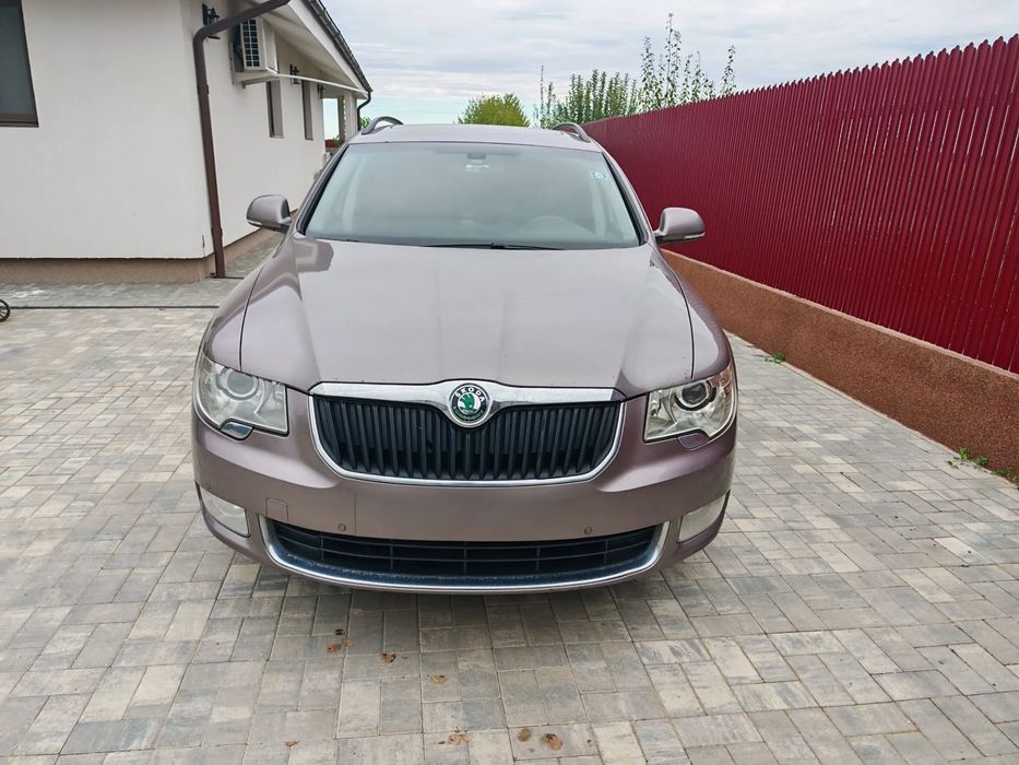 Skoda Superb Skoda Superb 2013 – 2.0 TDI DSG – Panoramic – RO – Tehnic Impecabilă