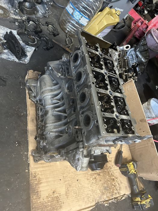 Двигател bmw N47d20c 184кс без вал може и на части