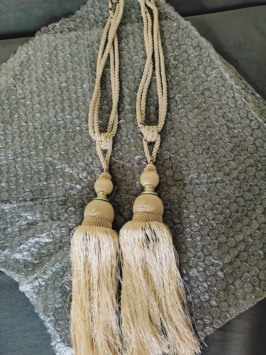 Подхват для штор кисти новые