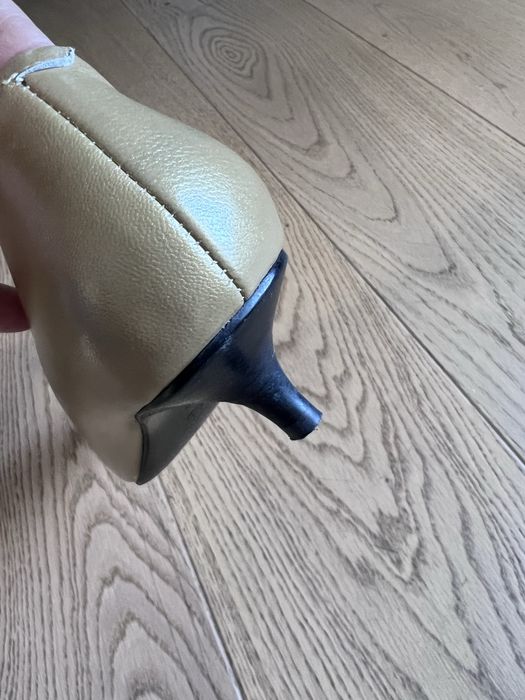 Pantofi aurii piele naturală, toc mic elegant (ATENA, mărimea 40)