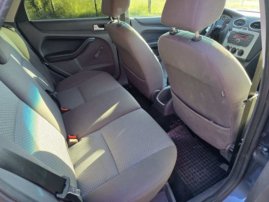 Ford Focus 2007 1.6 Benzina