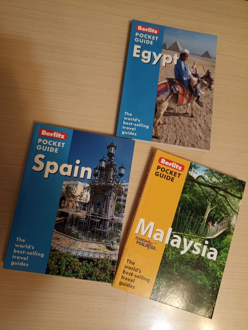 Путеводители по Испании, Египту и Малайзии на английском языке