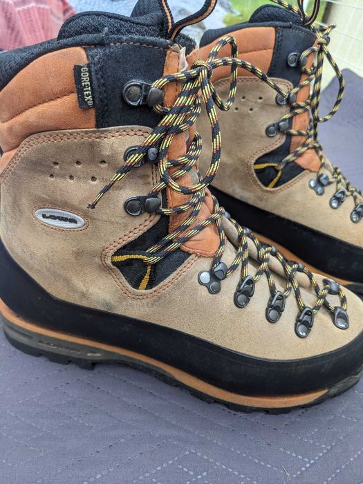 Bocanci de iarna tehnici Lowa Silberhorn GTX