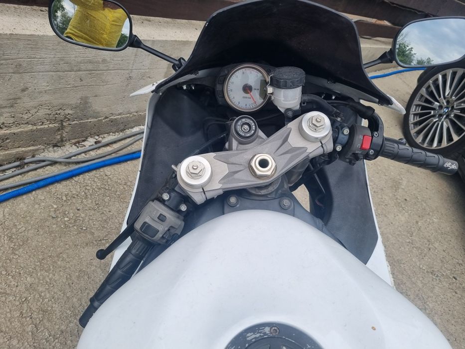 Kawasaki Ninja zx6r