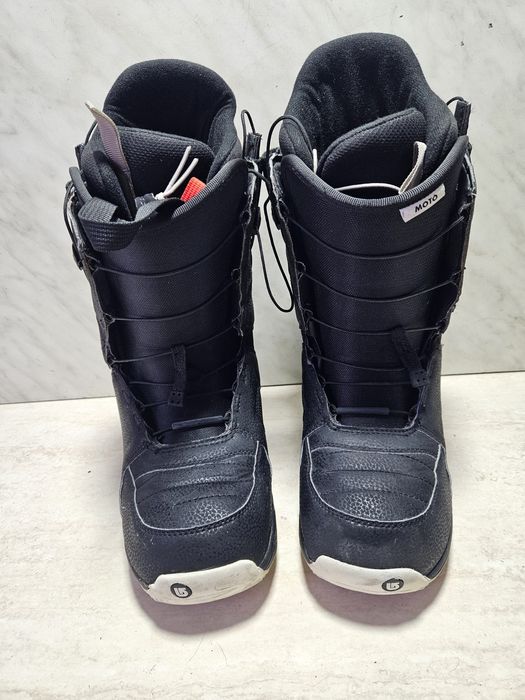 Boots 117 buti placa snowboard   Burton mărimea 41  ( 26,5  cm) .