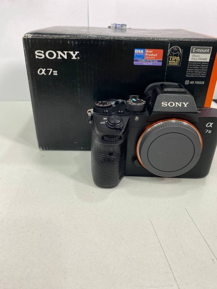 Sony A7 lll body