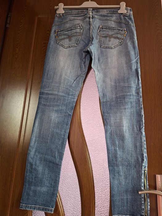 Vând Blugi Damă Orsay Mărimea 34