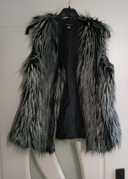 Vestă Amisu imitație blană XS