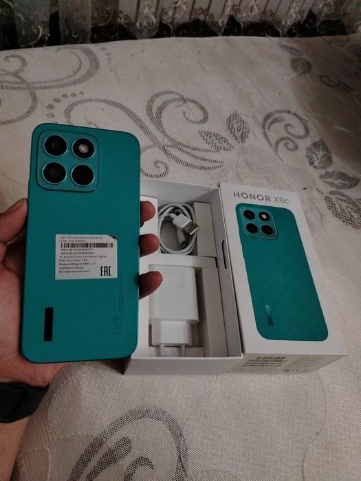 Honar x8C как новый 256гб