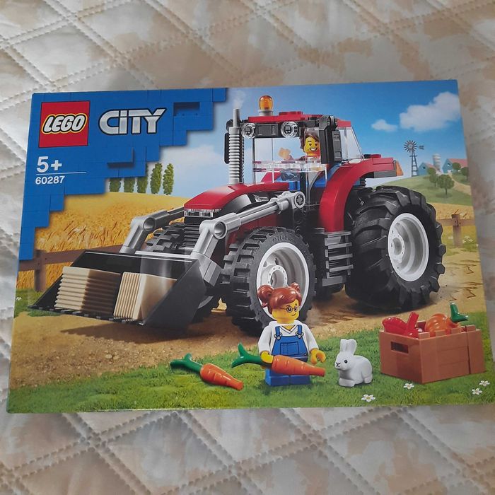 Ново LEGO CITY Трактор 60287