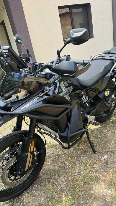 Cfmoto 800 MT-X.