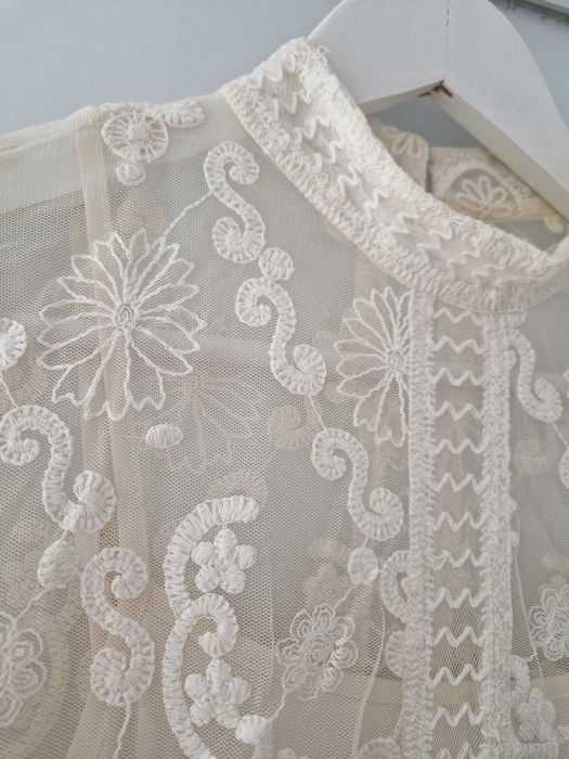 Bluză dantelată cu peplum Promod