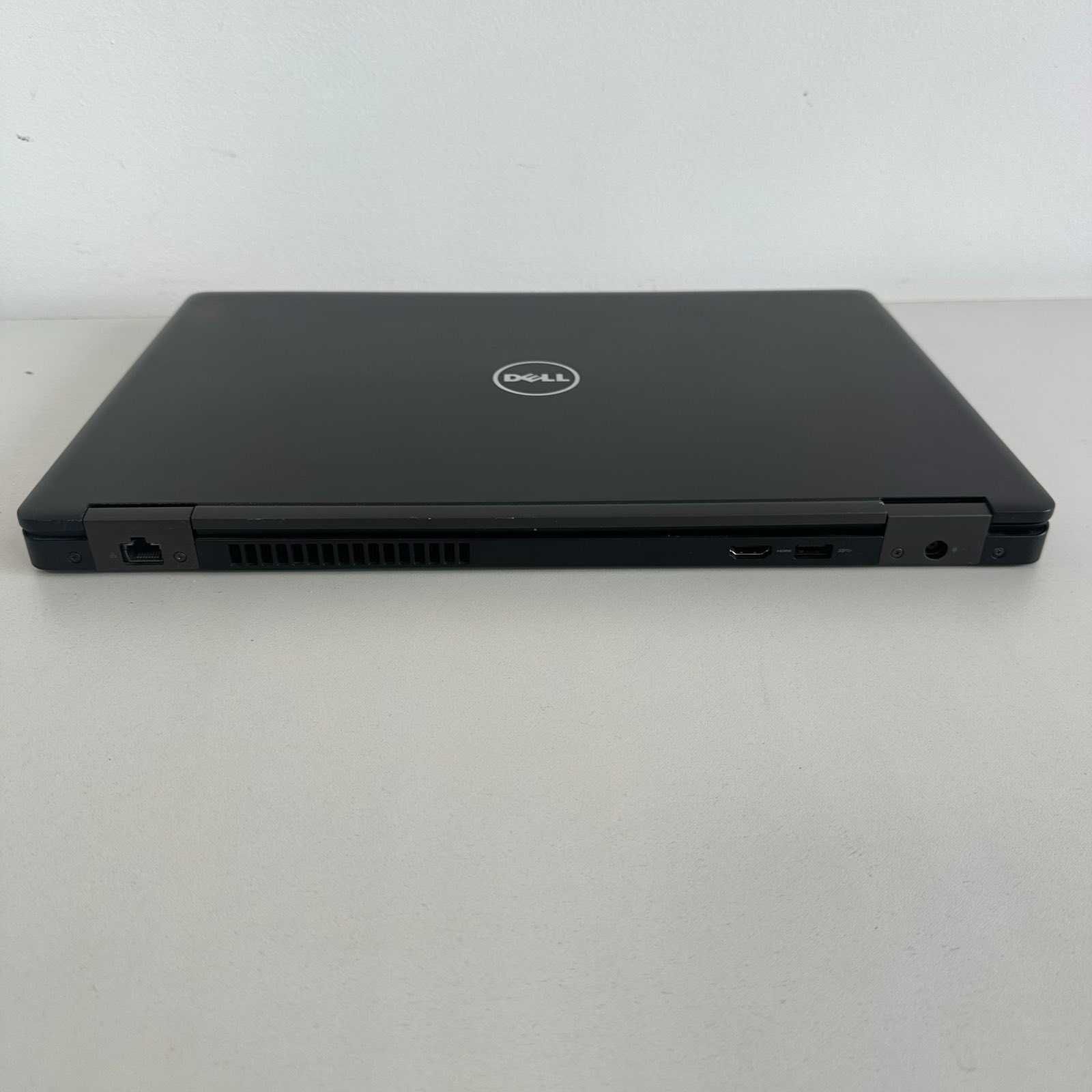 Лаптоп DELL Latitude 5580 15.6"(FHD) i5-7200/8GB RAM/256GB SSD/ (A-)