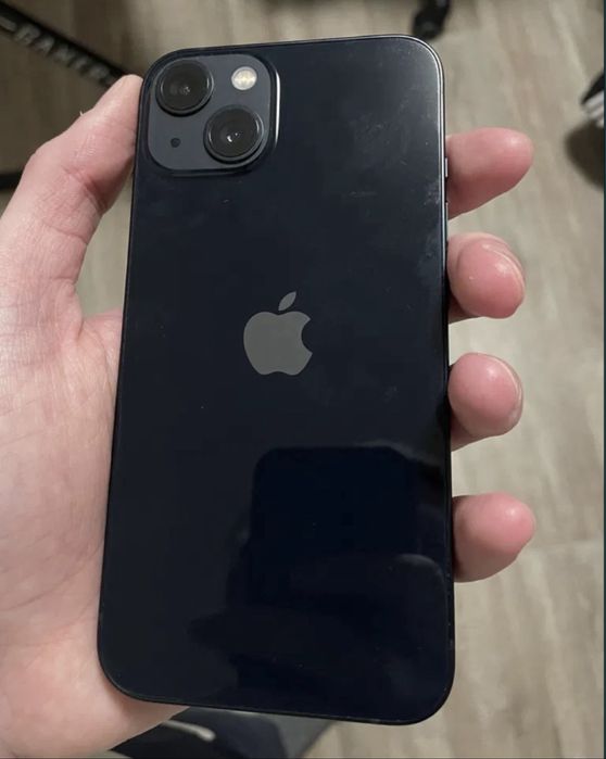 IPhone 13 midnight