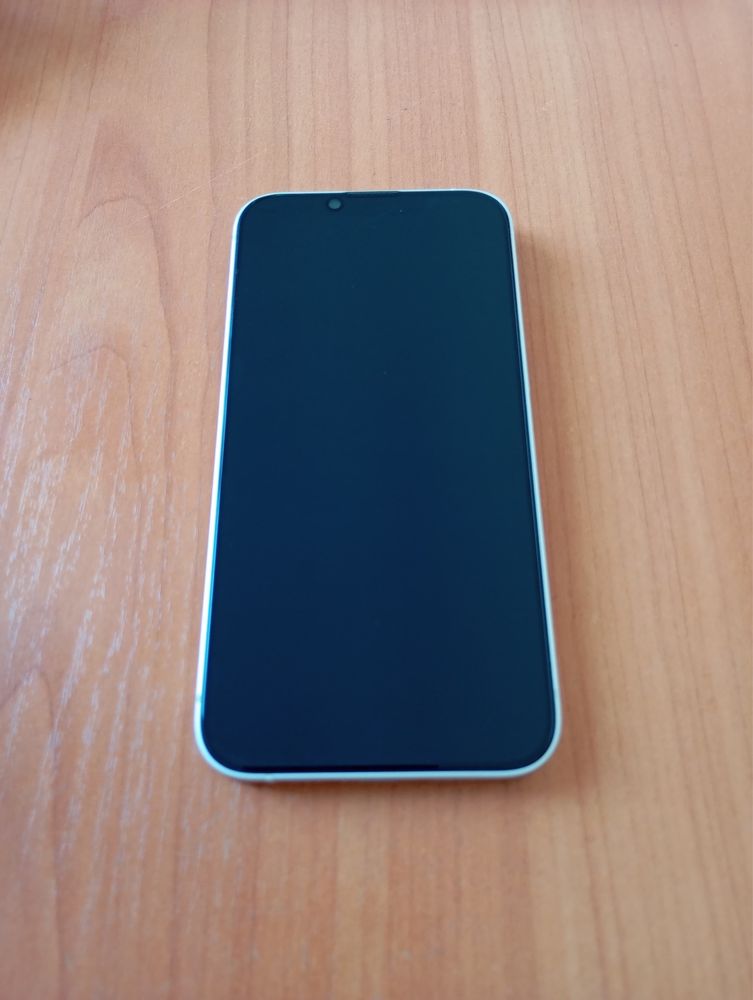 Продам Айфон 14 256GB