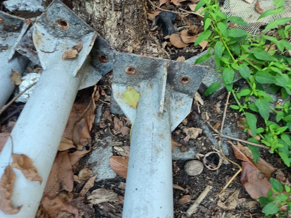 Пилони за знаме или друг рекламен материал