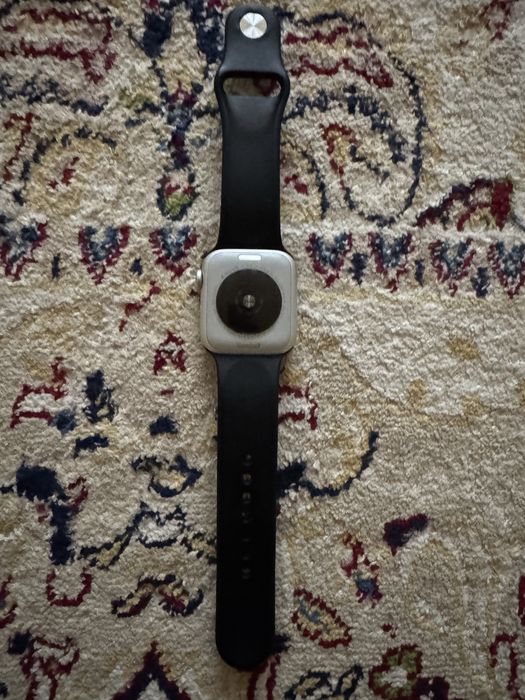Apple Watch SE 40 mm