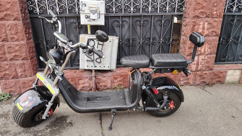 Vând scuter electric JRH
