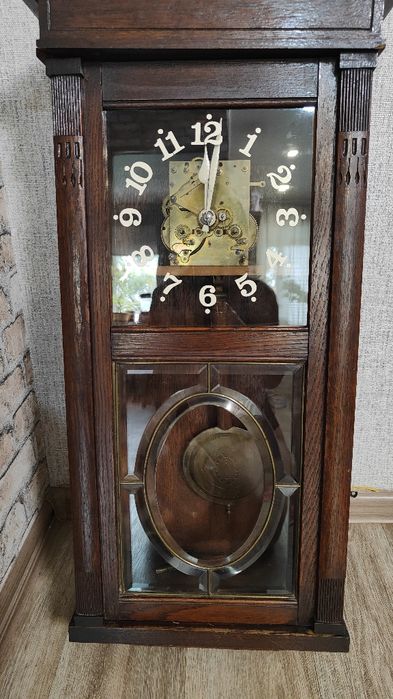 Продам часы настенные