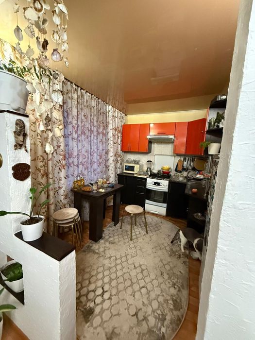 Продаётся 2-х комнатная квартира