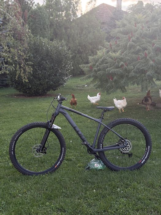 Bicicleta cube hardtail custom