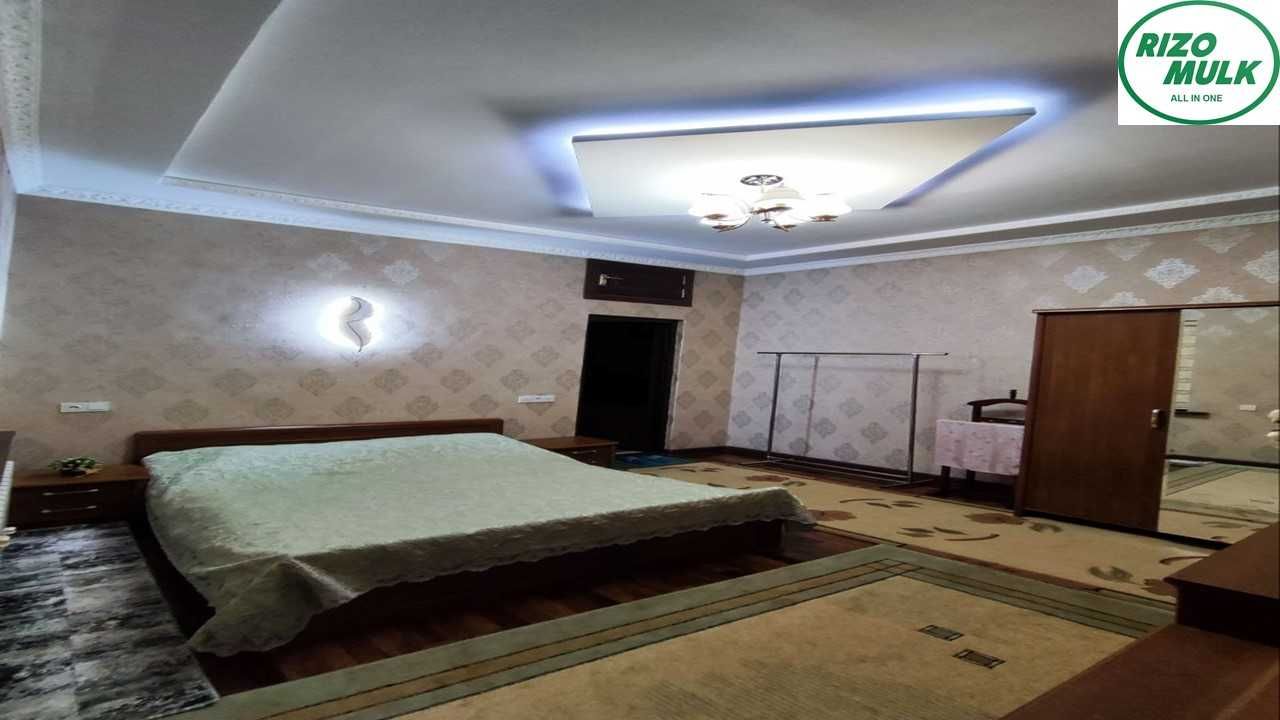 Назарбек кичик иттифокда ховли сотилади. NR494/96