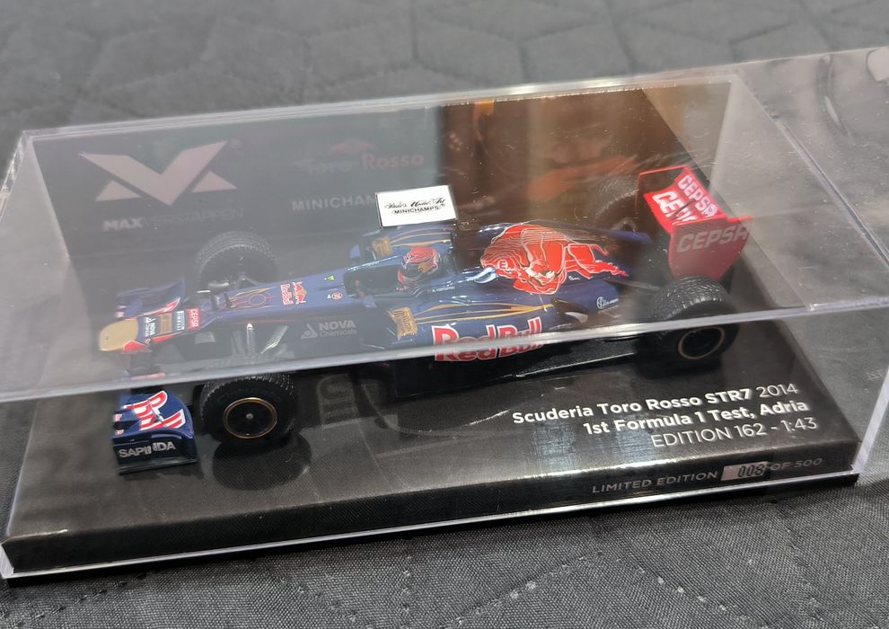 Max Verstappen Scuderia Toro Rosso STR7 1ste F1 2014 1:43 Minichamp