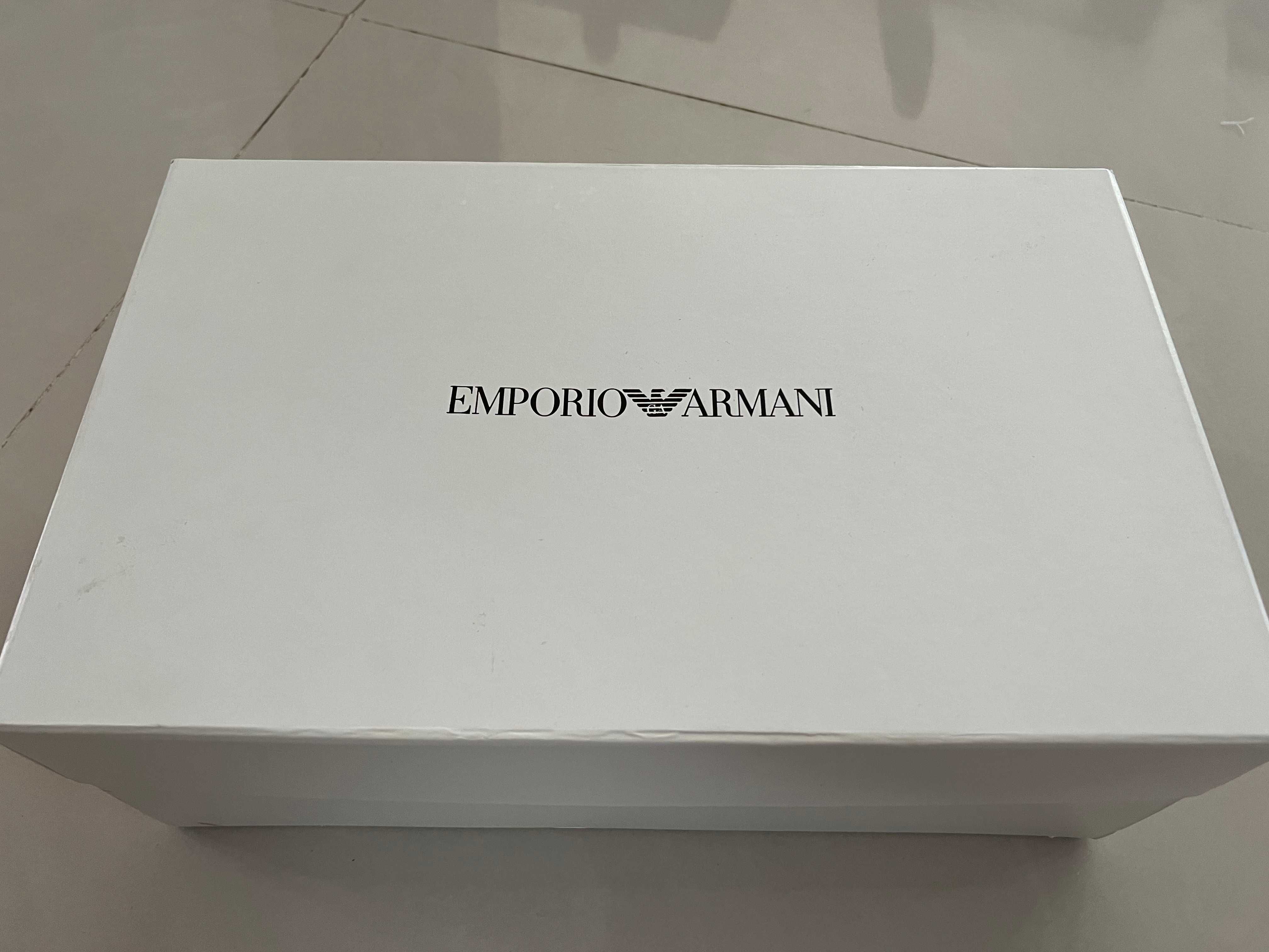 Sneakers EMPORIO ARMANI
X4X536 XM677 M801 Off White/Off White