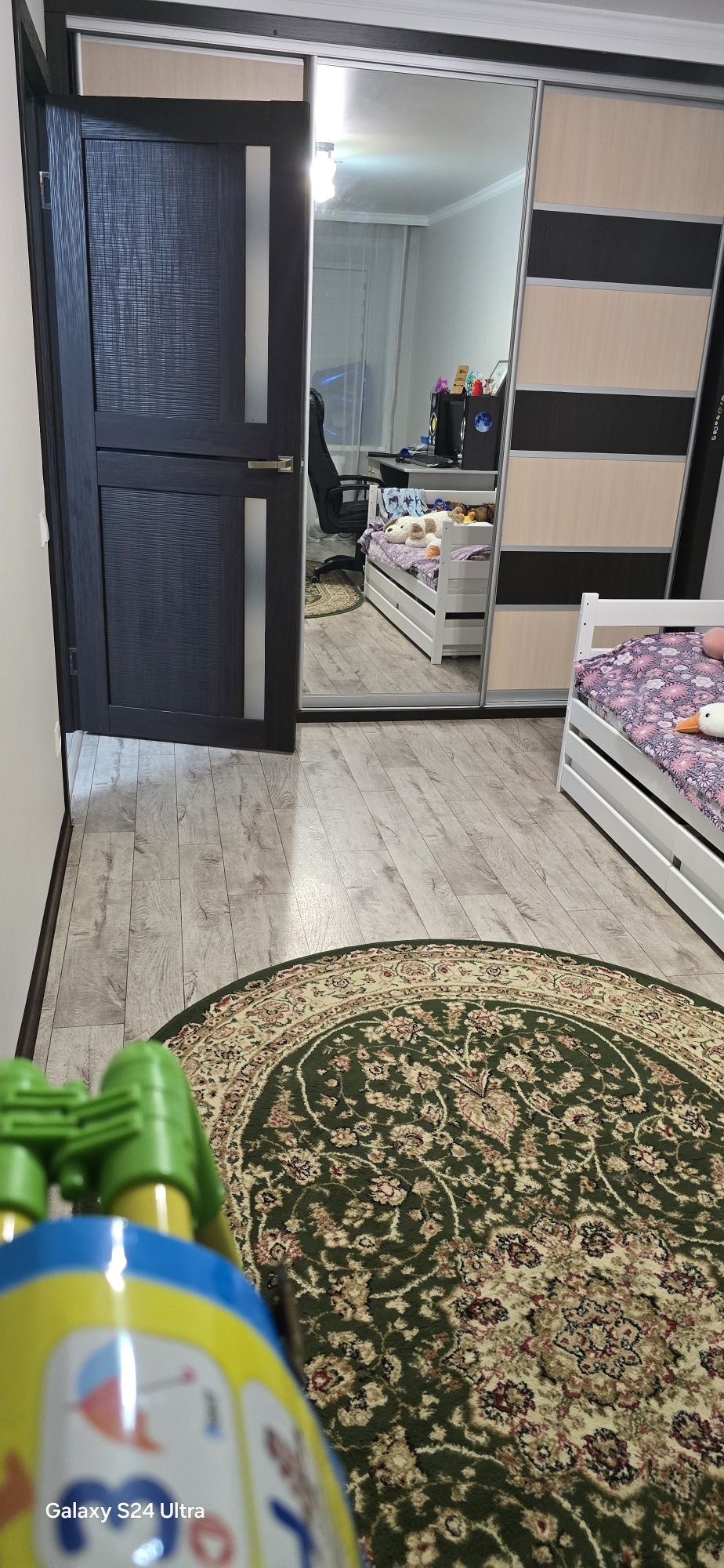 Продам  трёхкомнатную квартиру
