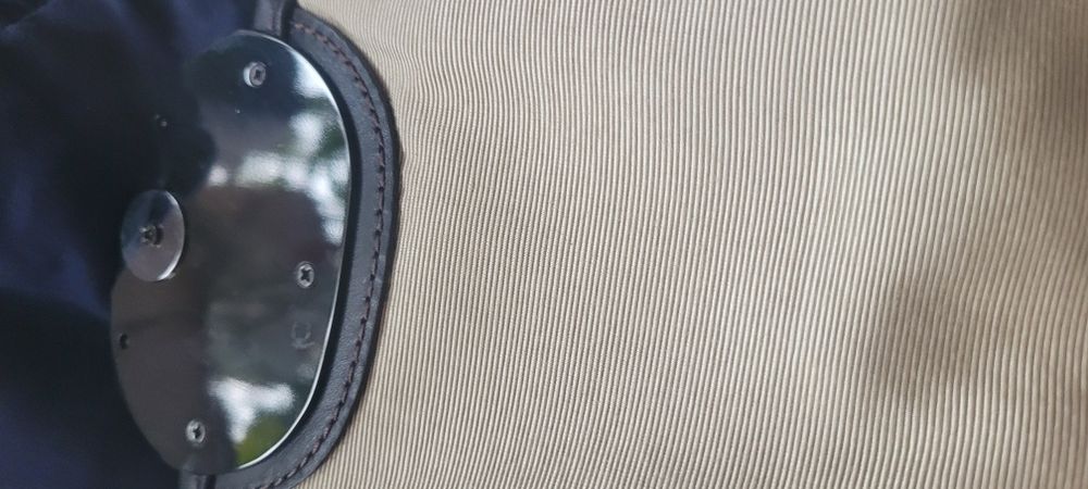 Чисто нова, естествена кожа, Tommy Hilfiger