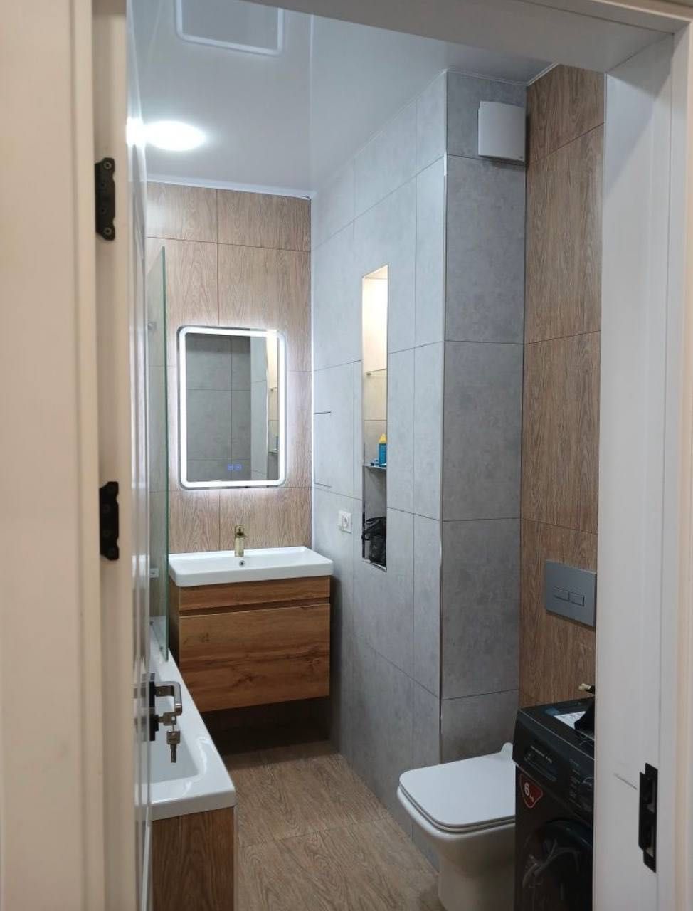 Poytaxt Residence Продается 2 комнатная квартира ремонт ул.Махтумкули