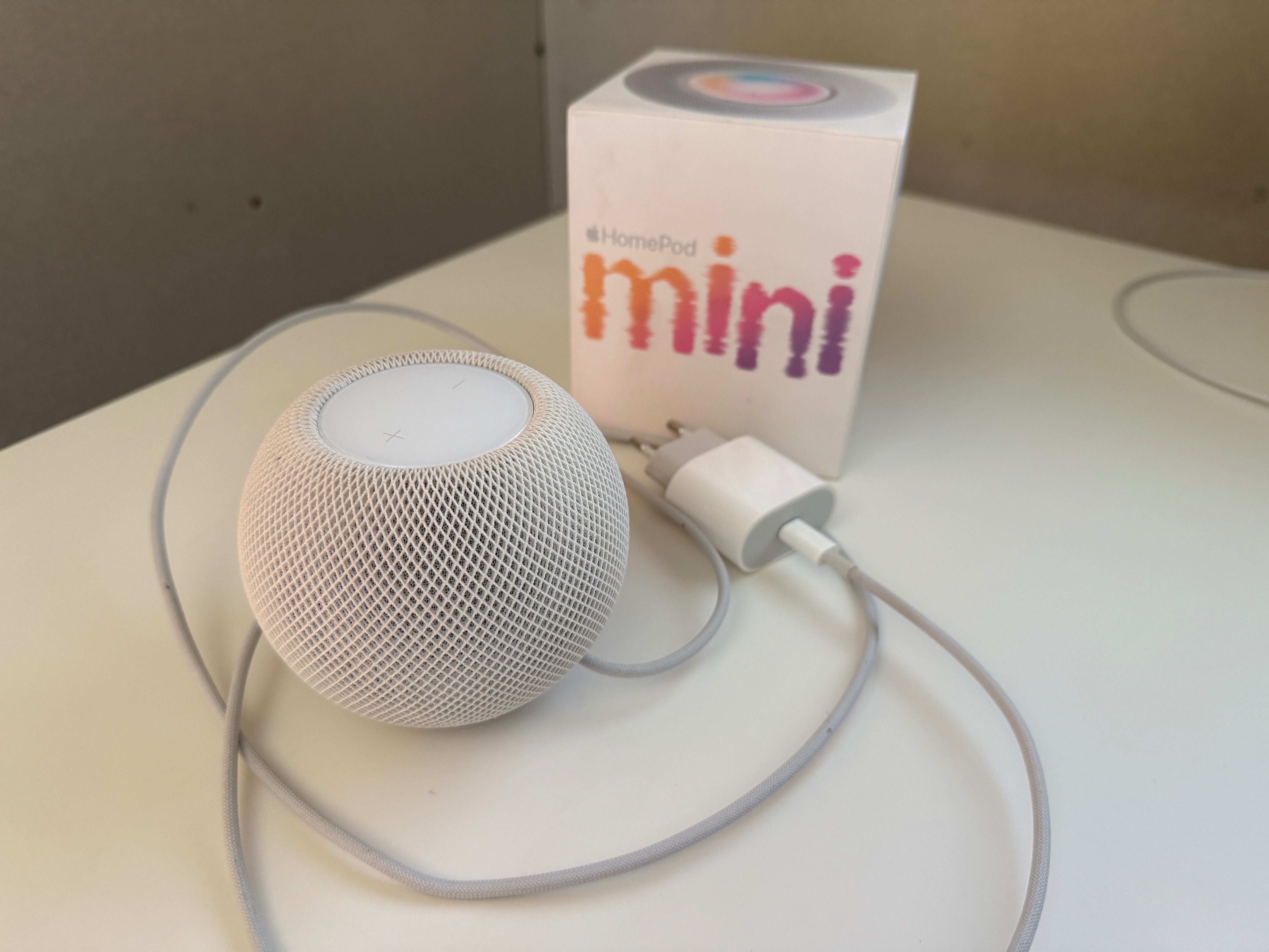 Apple HomePod Mini