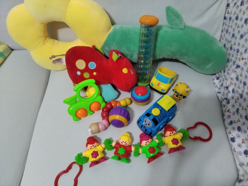 Set lot 9  jucarii senzoriale bebe bebelusi