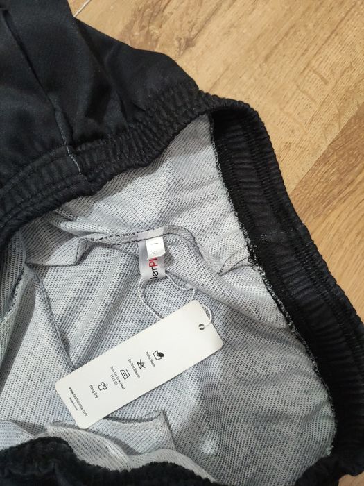 Pantaloni de trening cranii mărimea XL