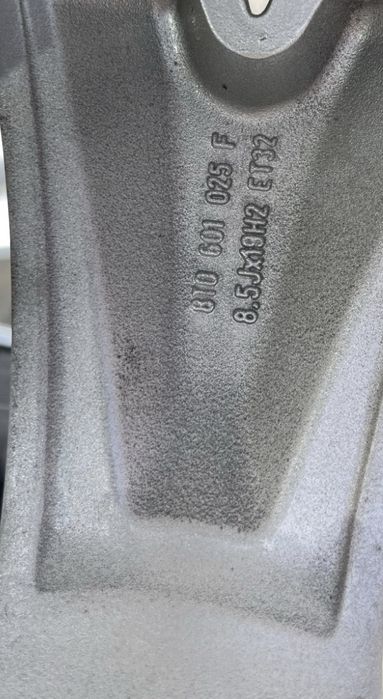 Продавам оригинални джанти Audi Speedline 19 5x112 et 32 8.5j