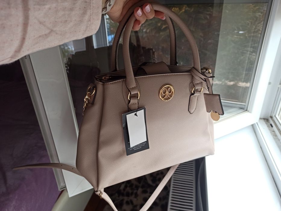 Vand poseta geanta eleganta Nine Vest