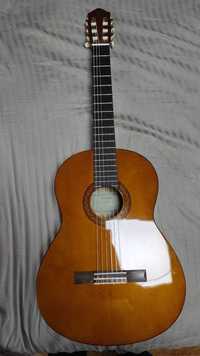 Гитара Yamaha c-40
