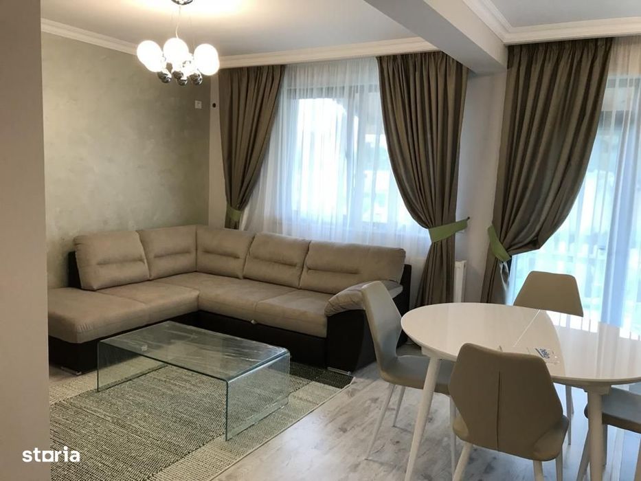 Zona Nord, Albert, P+1 casa 3 camere,2 bai, bucatarie si living
