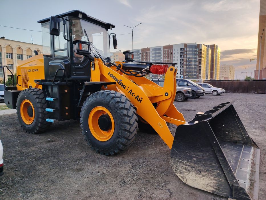 Аренда Погрузчика 2-х куб