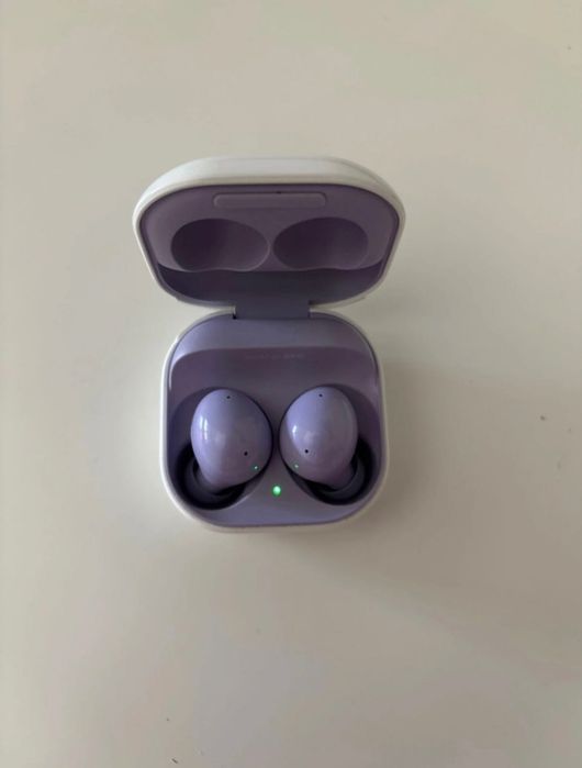 samsung galaxy buds2