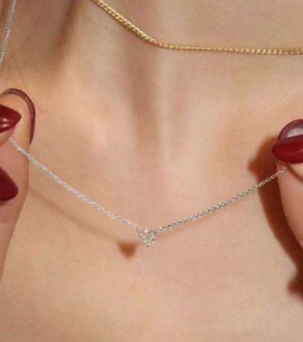 Сребърно колие Сърце с камъчета от цирконий