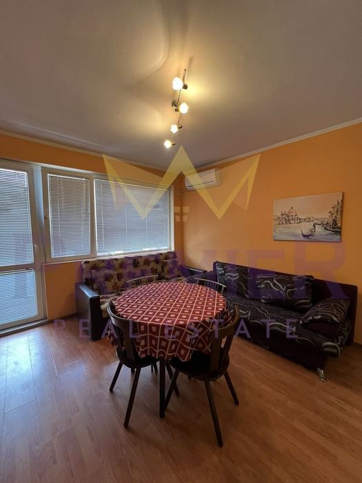 Дава се под наем Двустаен апартамент в Варна, Лятно кино Тракия - 70 кв.м за 408 € - Снимка #2