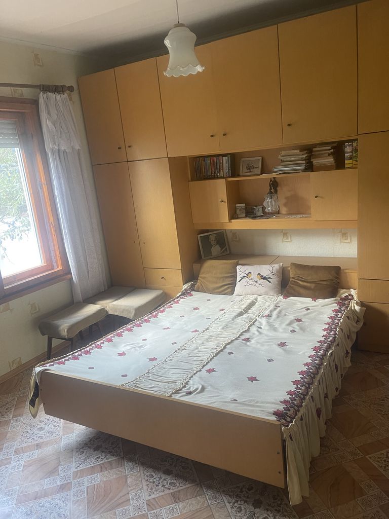 Продава се Къща в с. Горски извор, Област Хасково - 1000 кв.м за 51 €/кв.м - Снимка #1