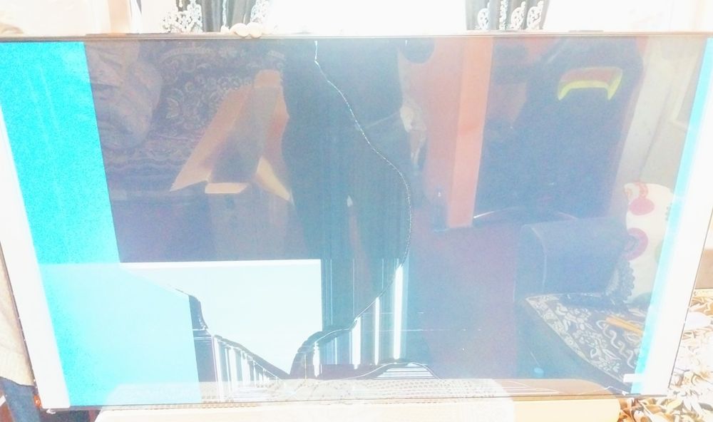 Vând plasmă samsung