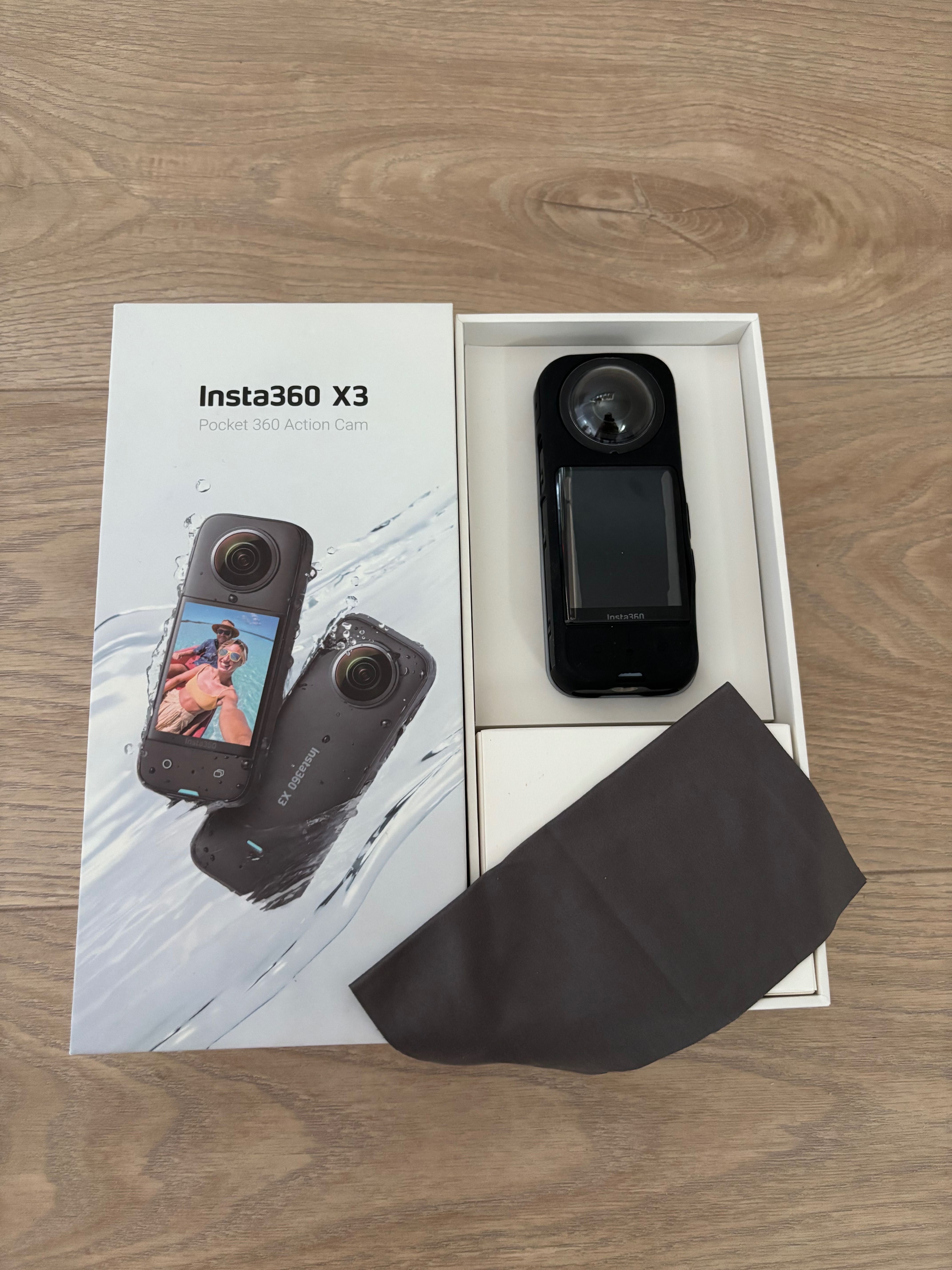 Insta 360 x3 камера