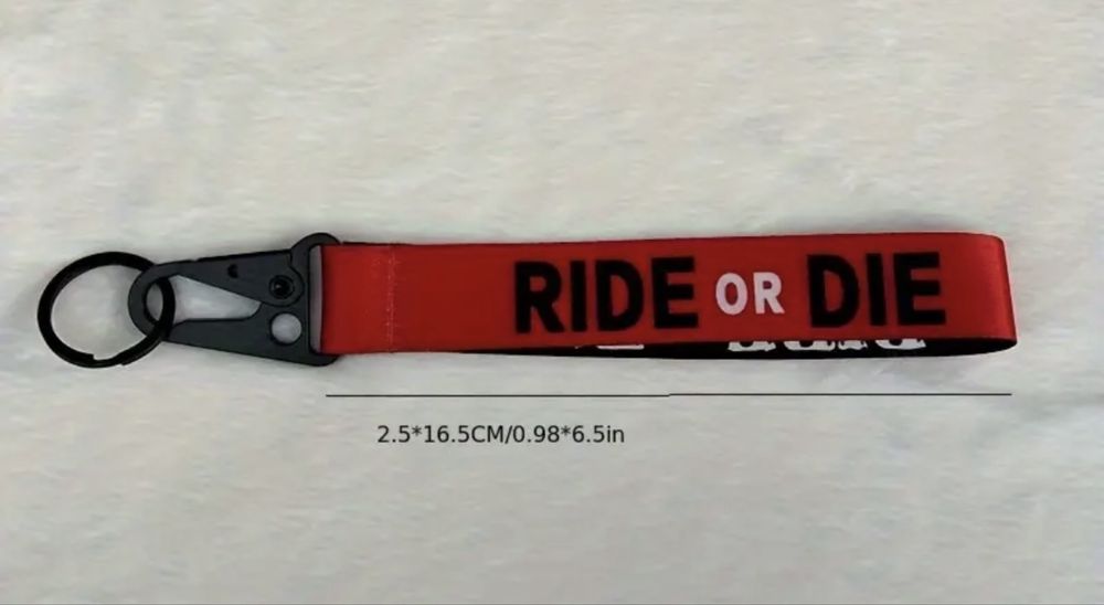 RIDE OR DIE клъчодържател