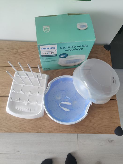 Sterilizator biberoane Philips Avent si suport biberoane