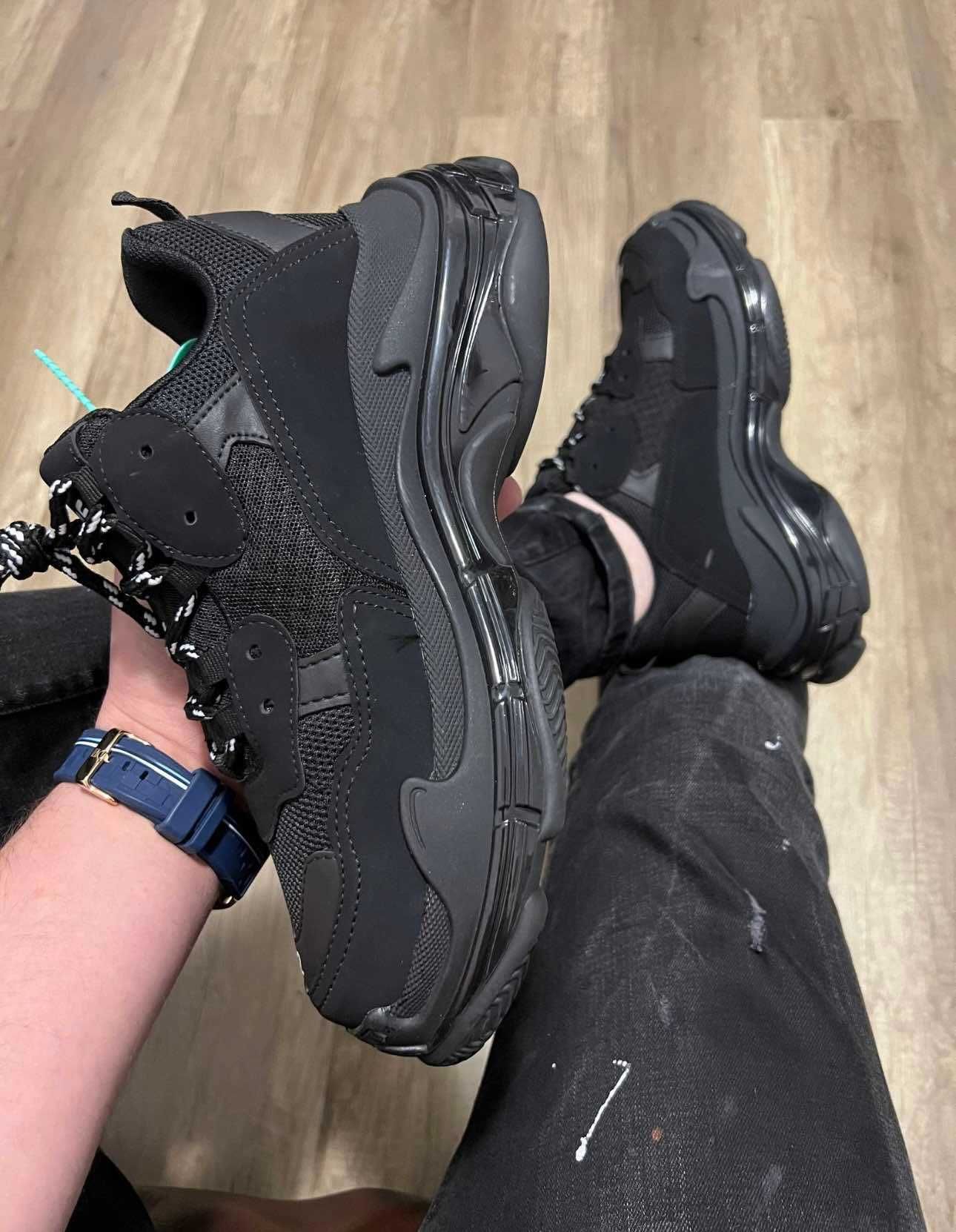 Adidasi Balenciaga Triple S