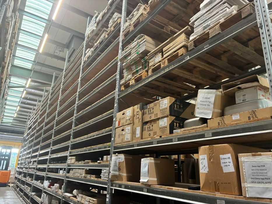 Rafturi metalice 755x666