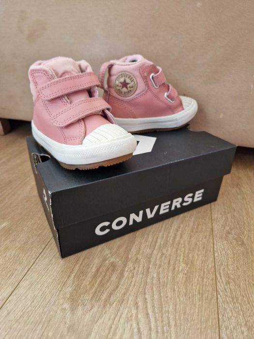 Eсенни високи детски обувки - CONVERSE - номер 22